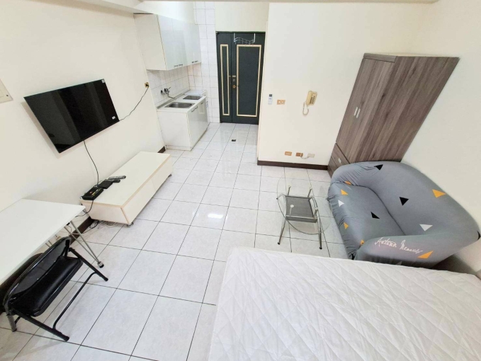 東區大勇街電梯大套房|台水電|可開伙・獨洗曬|首月半價|可租補|可養貓(第7張)