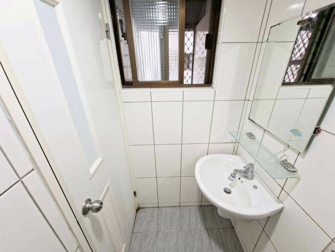 文心森林❤️電梯❤️女生宿舍❤️（第8張）