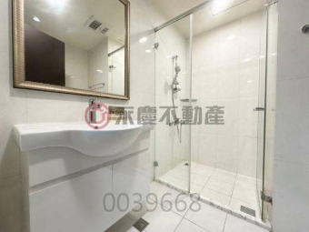 可租補南區交界大里小時代百萬裝潢大套房一房一廳可租平車~租屋最謹慎（第38張）