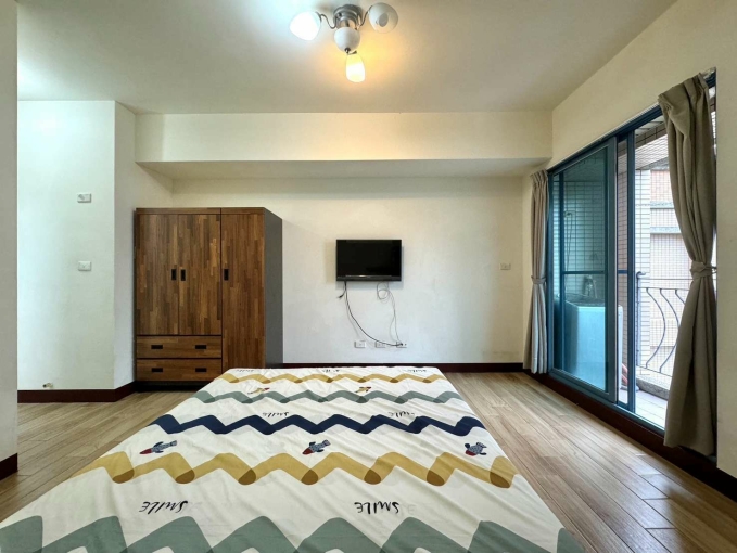 美術館✨電梯✨管理員✨（第1張）