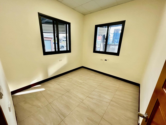 廷選好屋✨全新整理平房✨可租補✨雙平面車位（第7張）