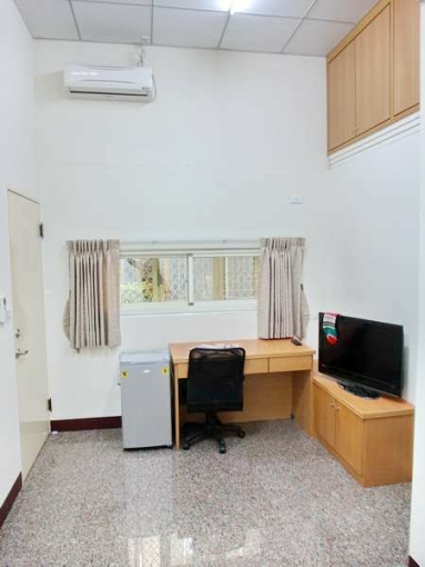 忠孝❤️租補👌室內機車位（第2張）