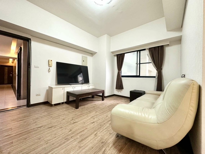 【市政交響曲】西屯三房🌈家具電齊全⭐附平車⭐報稅可談🌳 - Image 3