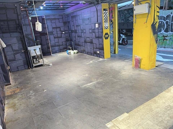 @@台電大樓捷運師大商圈旁*三角窗金店面(第4張)
