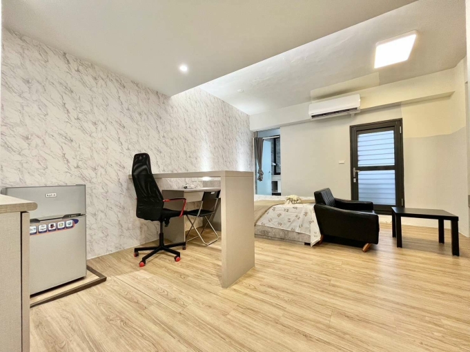 我躺在時間的碎片裡👍陽台獨洗✨可租補💕宇你相見💫散步到逢甲（第4張）