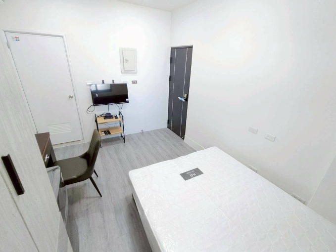 西屯大遠百/可貓/大衣櫃/全新2F套房/可雙租補 - Image 4