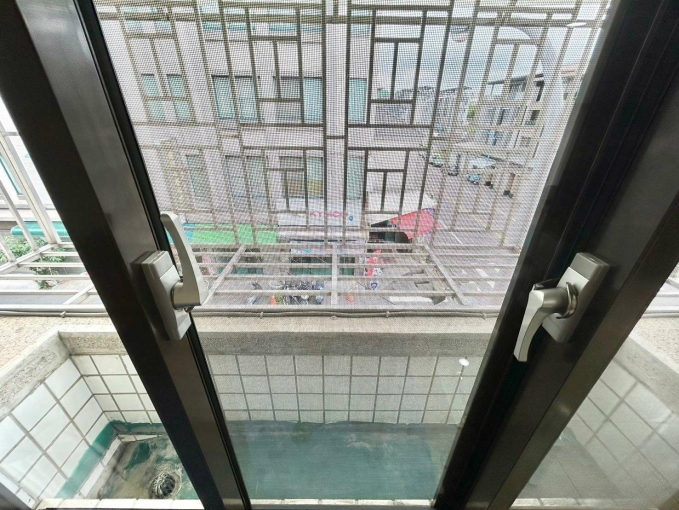 🧡加賴約看🧡電梯美屋🧡租屋補助🧡獨洗凸窗曬衣🧡流理台🧡秒殺物件🧡（第11張）