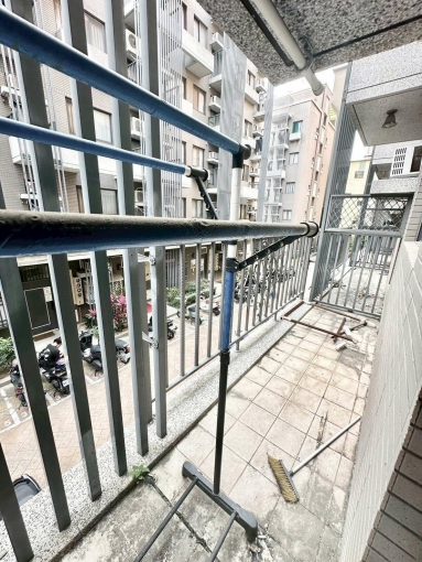 近嶺東✨基本傢俱全配👌可租補👌24H管理員👌（第5張）