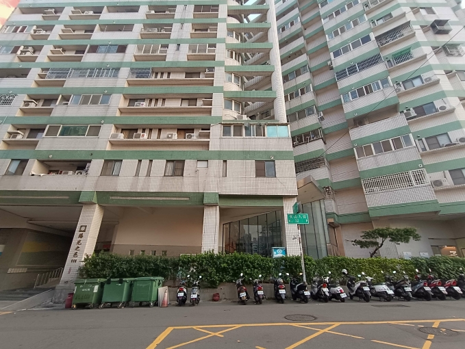 屋主自租台水台電年繳有優惠嶺東/忠勇商圈2房2廳（第1張）