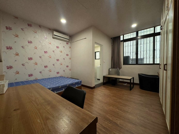 🏡市區獨洗套房🏡豐原市區可租補/雙租補/近豐原高商/近第一市場/近瑞穗國小/食衣住行方便 - Image 1