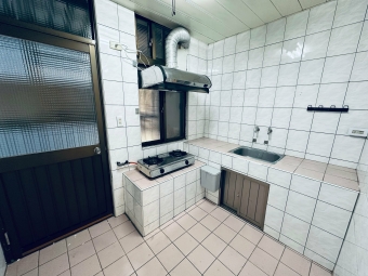 走路就到東區忠孝敦化站走7分靜巷3房1衛（第9張）