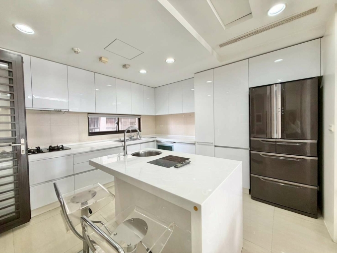 ✨夢想豪宅✨一間視聽室沙發床✨含1個車位（第7張）