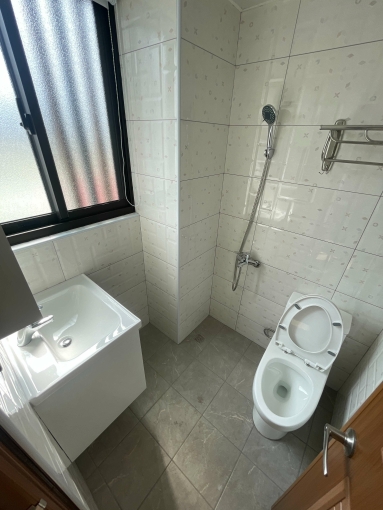 全新完工🍀陽台獨洗🍀台電新制🍀電梯🍀子母車🍀飲水機🍀租屋補助（第8張）