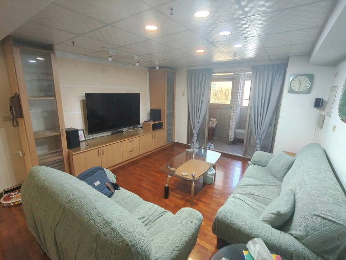 橘子🍊三面採光入門玄關🍊大客餐廳3房2衛🍊視野戶含平車可租補(第3張)