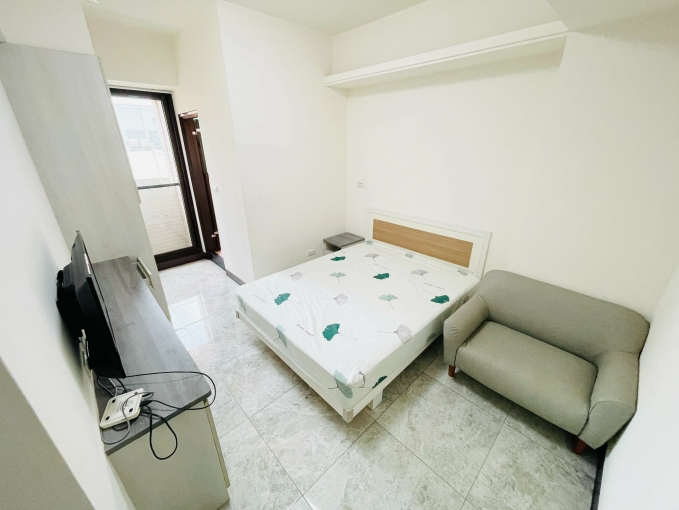 可租補*超新電梯套房*陽台獨洗*子母車（第1張）