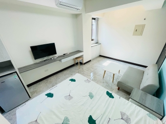 可租補*超新電梯套房*大空間*陽台獨洗*子母車 - Image 15