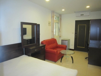 租補.飲水機.停機車.專人倒垃圾.陽台洗衣.曬衣 - Image 13