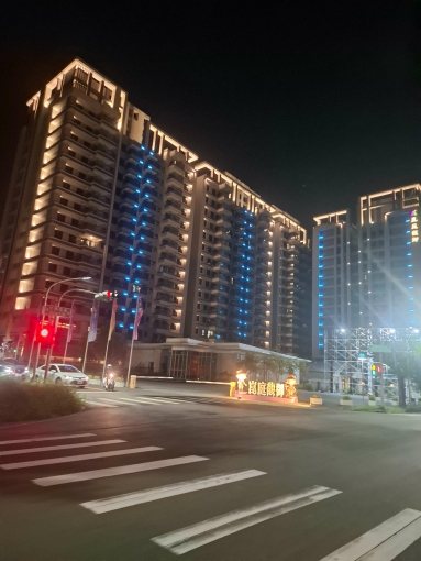 楠梓高科大崑庭馥御全新2房高樓層（有裝潢）） - Image 1