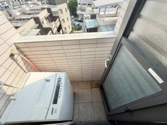 中山醫 | 全新電梯套房🎀可租補✨陽台獨洗曬✅流理台（第4張）