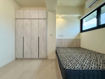 租補☆全新電梯套房☆機車位☆子母車（第3張）