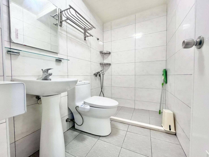 最懂尼的⭐陽台獨洗⭐子母車⭐可租補⭐近精武車站(第9張)