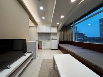 中山區.捷運中山國小站.電梯.舒適設計感一房一廳6F（第3張）