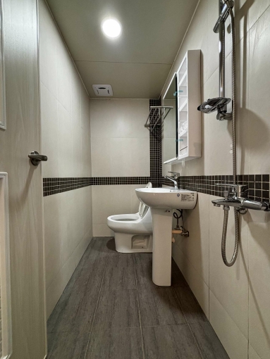 中山區.捷運中山國小站.電梯.舒適設計感一房一廳6F（第9張）