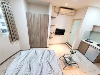 爬梯2樓*類一房一廳*流理台*陽台*衛浴開窗*室內機車位*子母車（第6張）