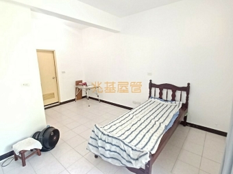 兆基社會住宅🏠暖暖街鬧區~大空間大三房外加頂樓空間~⛳️（第4張）