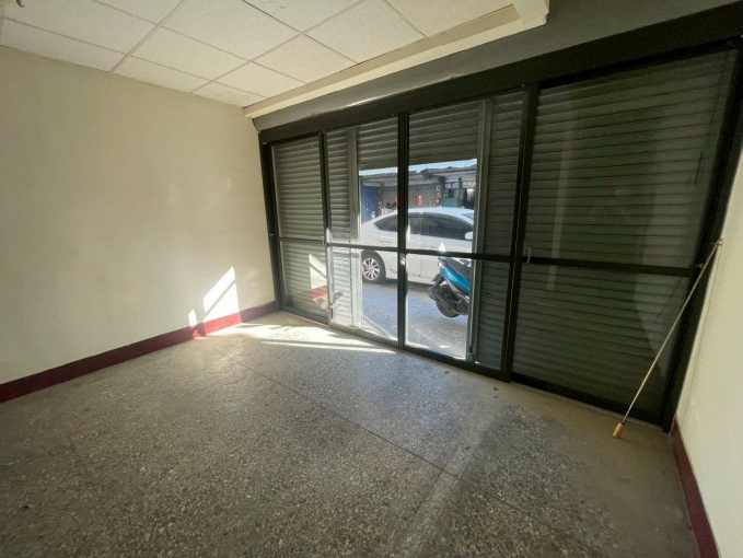 橘子🍊霧峰有整理🍊住辦透天可營登（第8張）