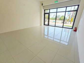 龍潭石門段 ➜ 全新店面出租！雙樓層 52 坪，只要 60,000／月！ 想開店、開工作室、做品牌、開直營，都非常適合！（第13張）