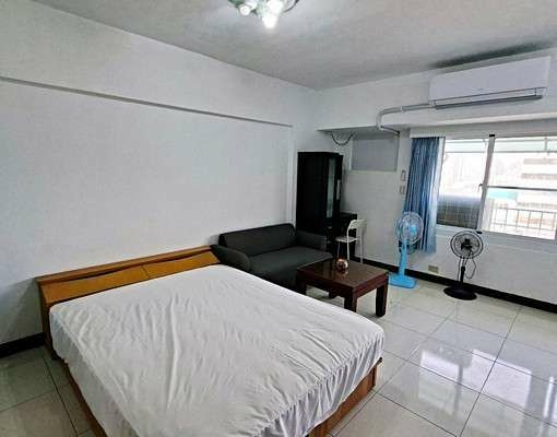 近鹽埕捷運站面愛河大套房（第4張）