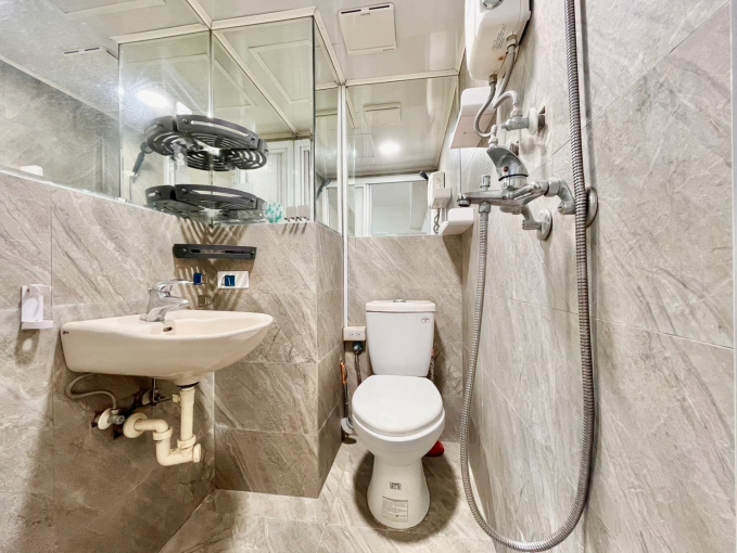 溫暖你心窩🍂可貓可租補🐈台水台電🌞大陽台獨洗曬💦管理員💛（第11張）