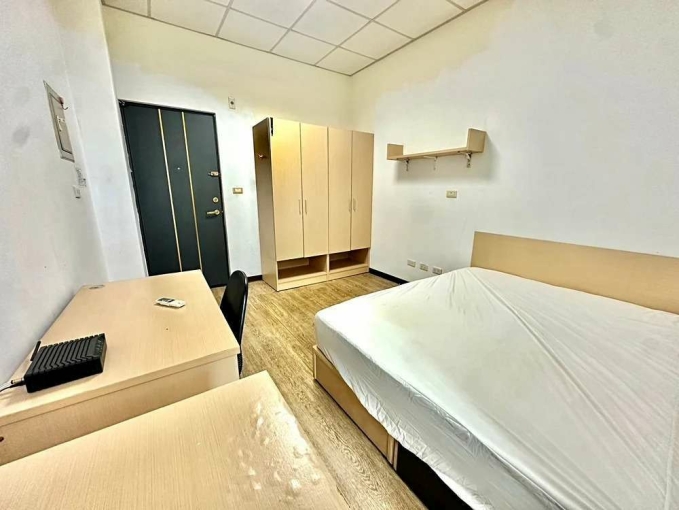 沛沛租🔅開南電梯代收垃圾集中機車位 - Image 3