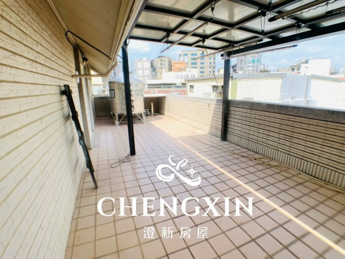 🌳11坪大套房/獨立衣帽間/儲藏室/有電梯 🌳全新首租/台電計費/可租補報稅/室內機車位 - Image 9