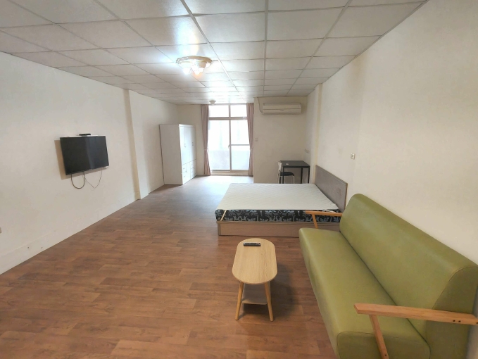 橘子🍊好大間有陽台獨洗曬網路套房⭐可租補近中國醫英才校區（第1張）