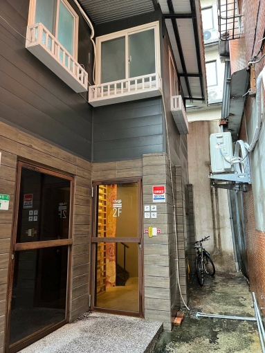 樓下店面 樓上可住家兩用（第2張）