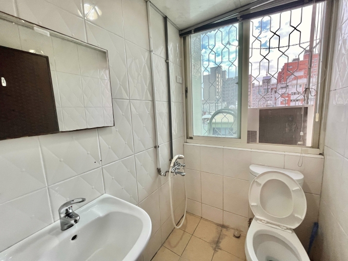 🔥西區可貓一房一廳🔥獨洗獨曬🔥可租補🔥近精誠商圈（第3張）