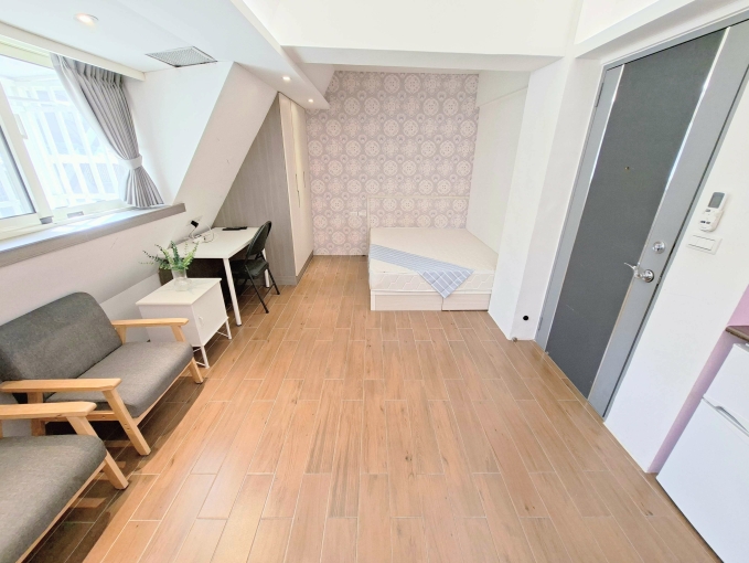 勤美商圈☆租補+電梯☆獨洗☆流理台☆子母車（第2張）