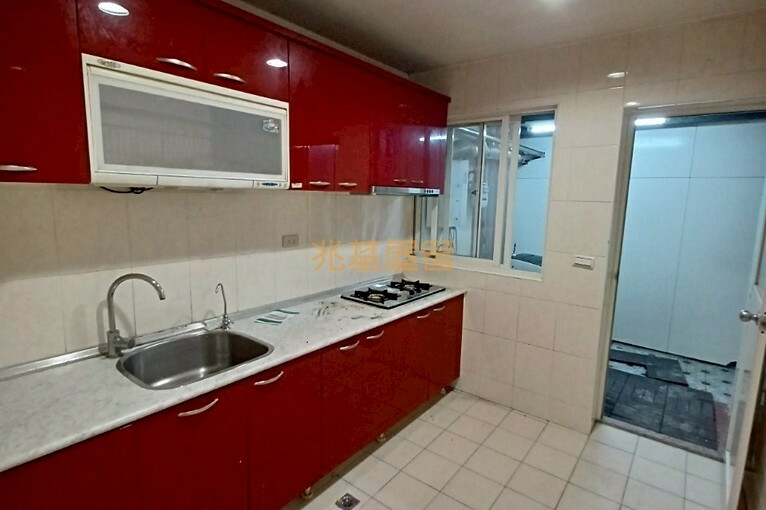 兆基社會住宅🏠⛳️麥金路中油旁~公寓低樓層2+1房~⛳️（第6張）