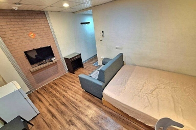 兆基社會住宅🏡東區近火車站電梯拎包套房雙租補（第2張）