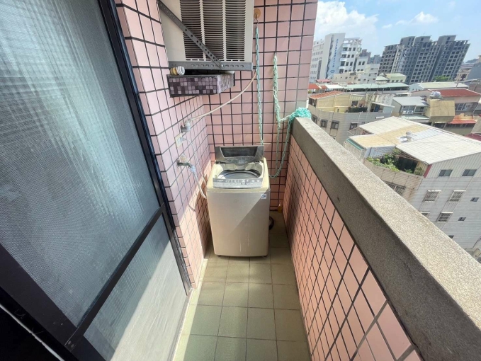 中國醫藥|可租屋輔助|台水台電|採光通風|小資族首選|管理員 - Image 7