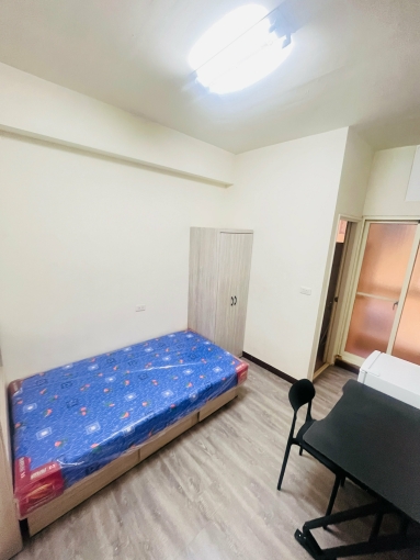 勤益獨立電梯套房/免管理費/全新傢俱家電/可租補/間間陽台/室內機車位/多戶可選（第5張）