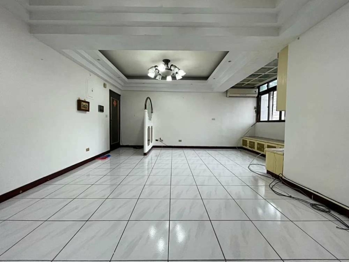 明亮電梯大3房~警衛管理~垃圾集中處理~生活機能佳~延和路~ - Image 2