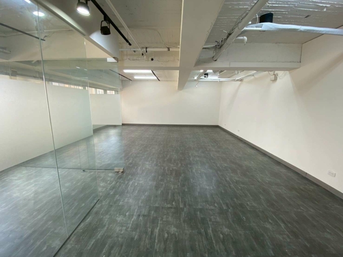 附隔間🍀電梯🍀屋況佳🍀可營業登記（第2張）