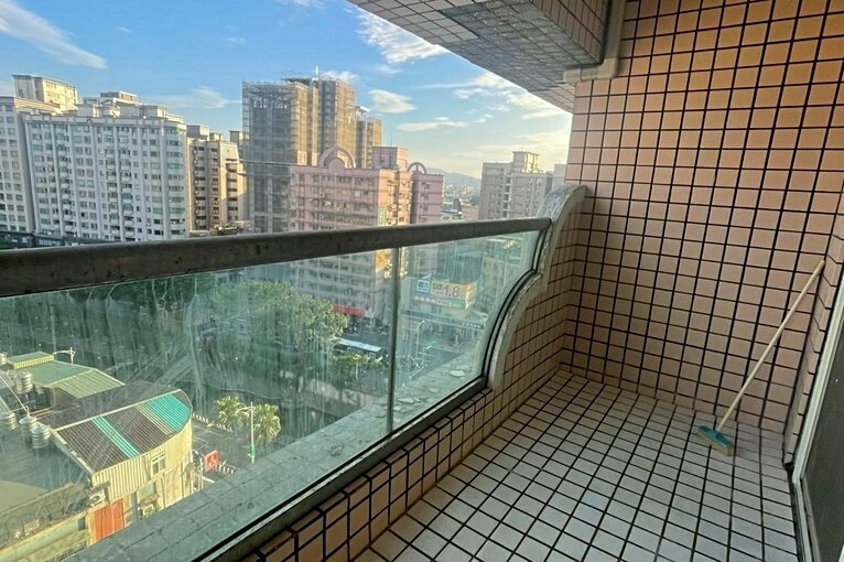兆基社會住宅🏡麗晶高樓採光大三房(第10張)