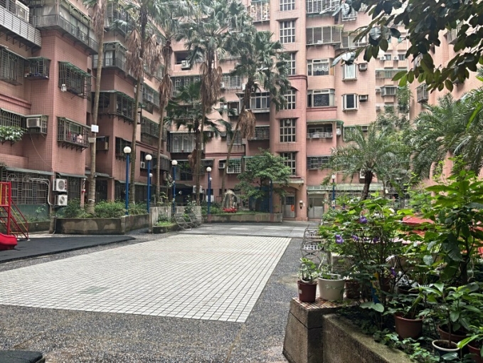 海山捷運❤️電梯邊間對外窗二人住❤️租金含管理費電費水費（第4張）