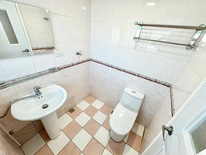 全新裝潢未入住☆可貓可租補☆獨洗☆多房型快來選訂（第7張）