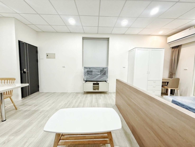 🌟太平區間間TOTo衛浴可貓咪貓咪首選可雙租補房屋補助全新不包裝全新傢俱電蠻配陽台獨洗曬✨採光超強💯爬樓梯上去大空間舒適套房（第4張）