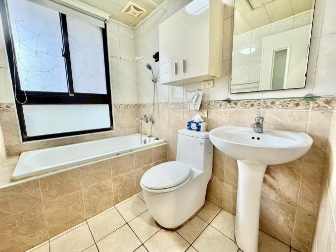 南屯Ｘ公益Ｘ河南｜3房雙車裝潢｜可寵可租補(含車不含管) - Image 3